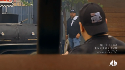 Jack bugging Dustin during the competition.